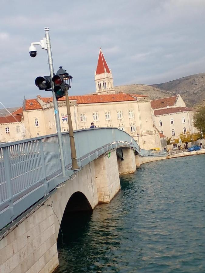 Apartmani Ivan Trogir Exteriér fotografie