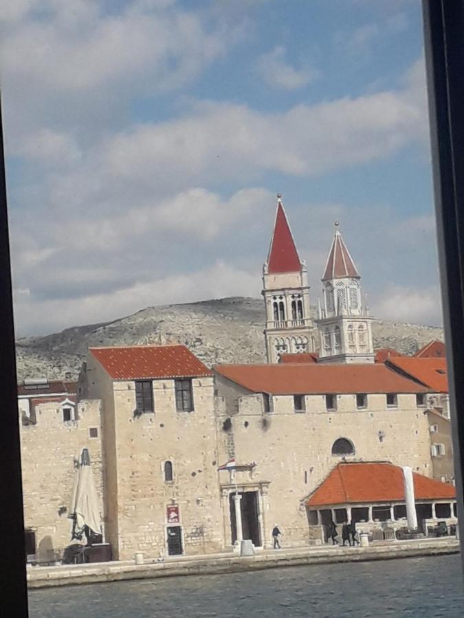 Apartmani Ivan Trogir Exteriér fotografie
