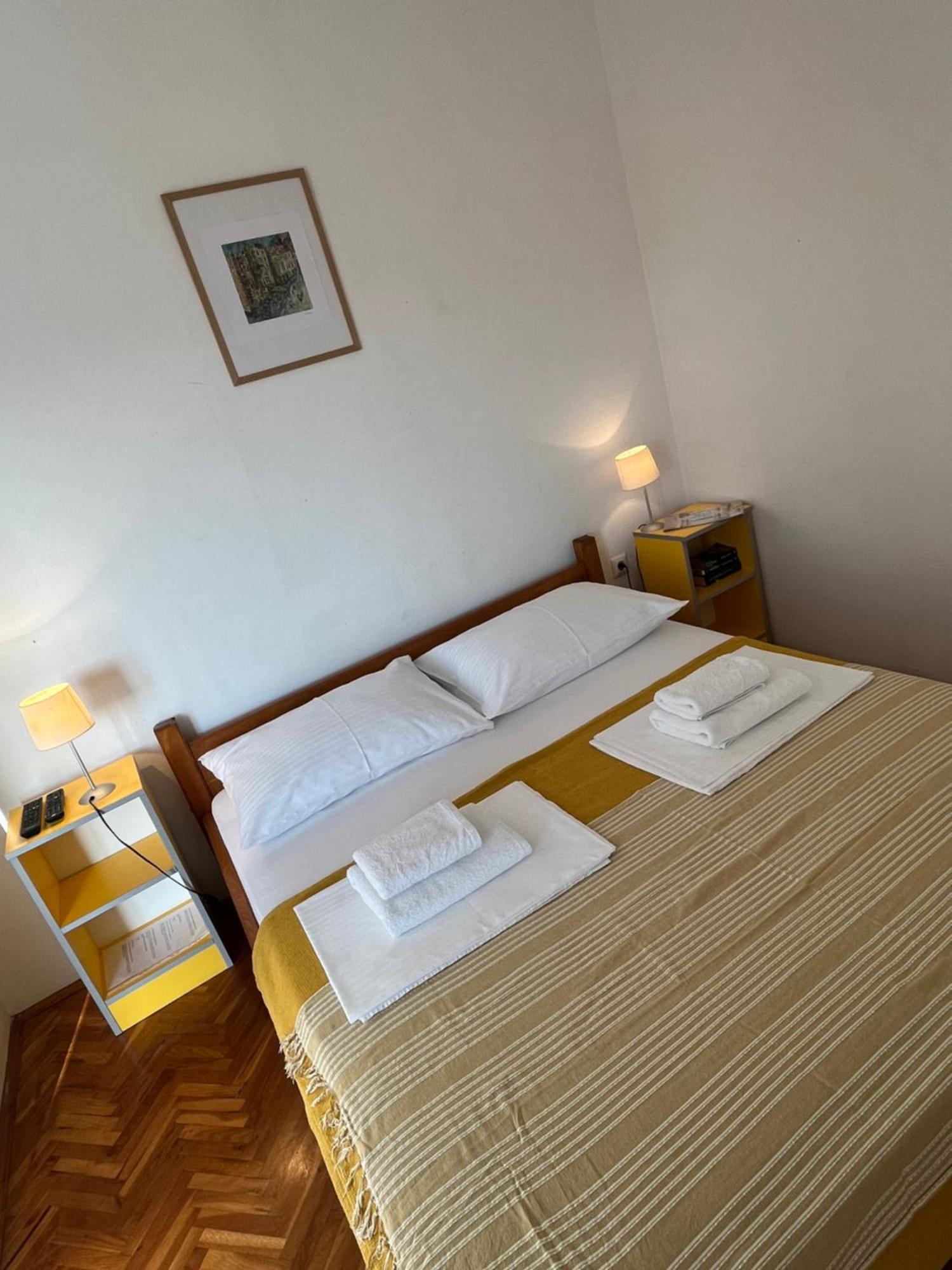 Apartmani Ivan Trogir Exteriér fotografie